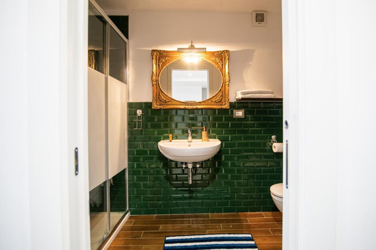 Redmood Guesthouse Барлетта Екстер'єр фото