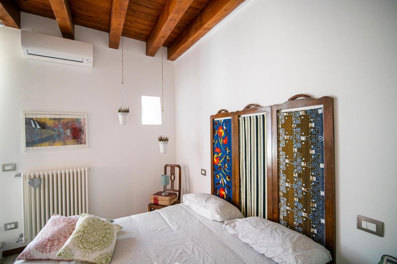 Redmood Guesthouse Барлетта Екстер'єр фото