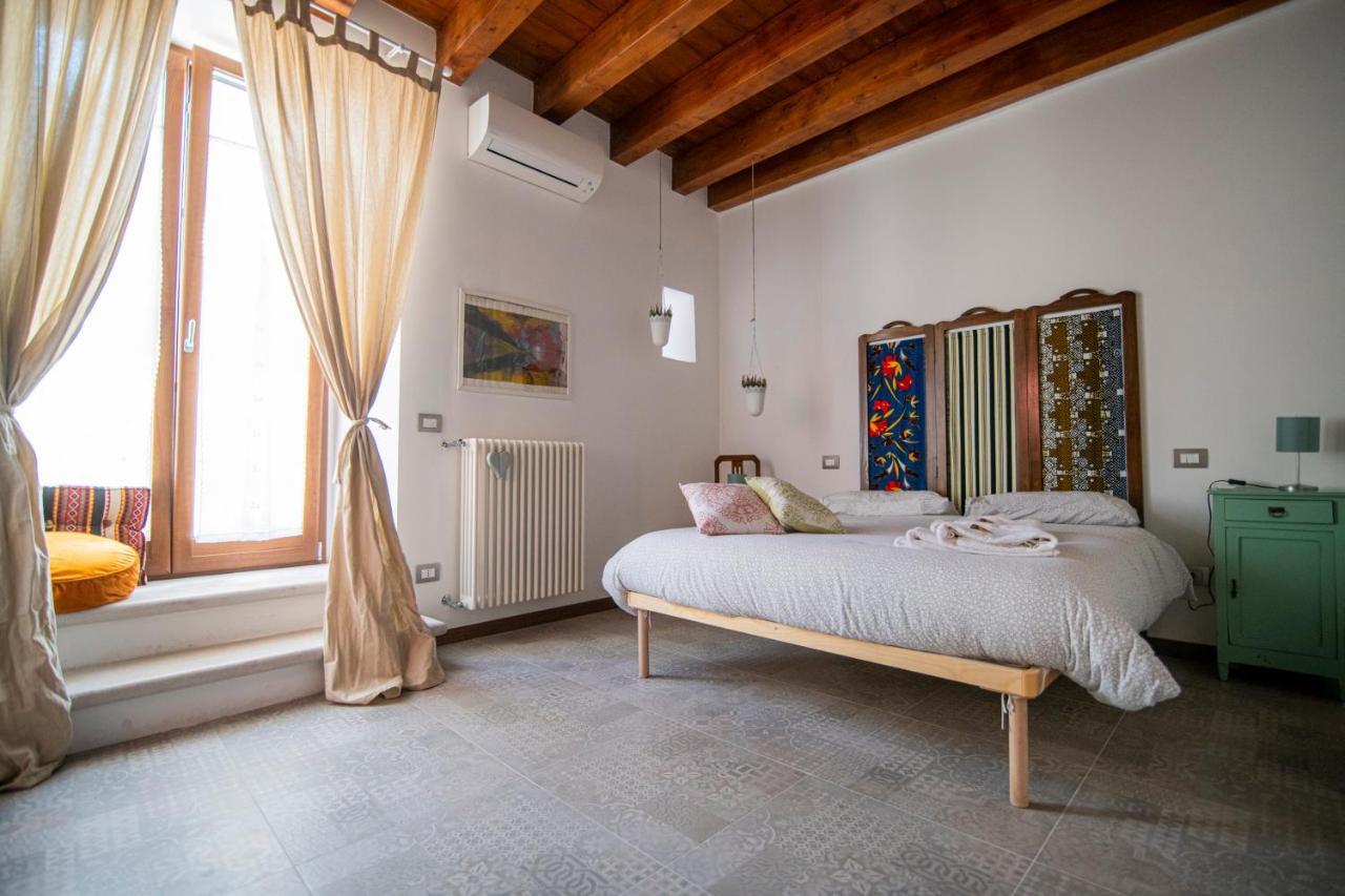 Redmood Guesthouse Барлетта Екстер'єр фото
