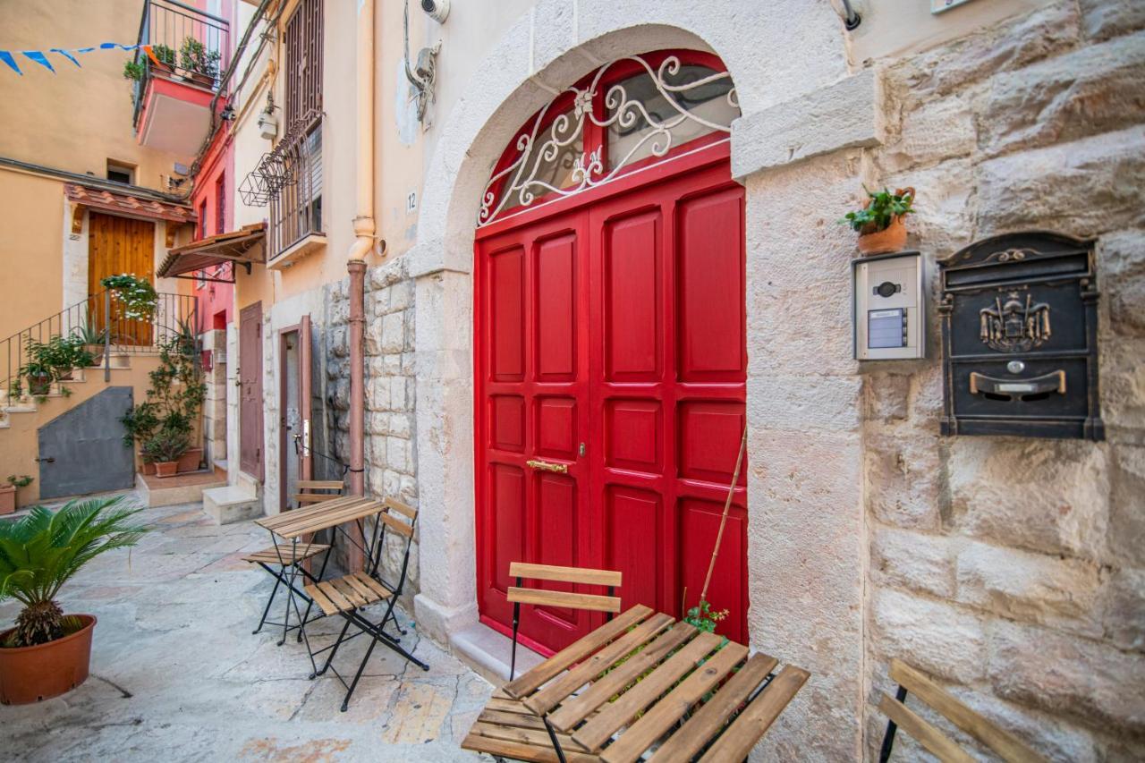 Redmood Guesthouse Барлетта Екстер'єр фото